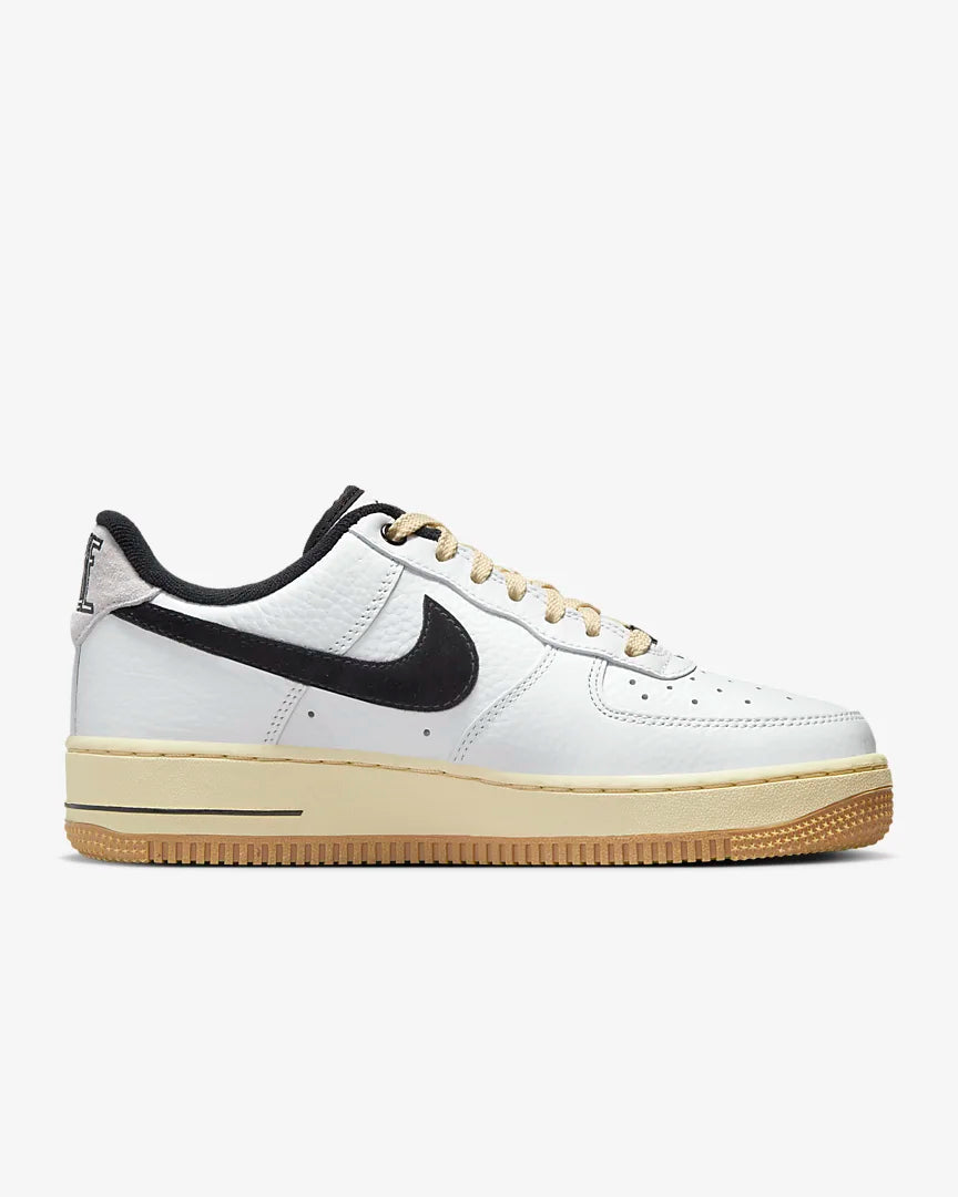 Giày Nike Nữ Air Force 1 '07 LX DR0148-101