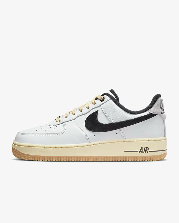 Giày Nike Nữ Air Force 1 '07 LX DR0148-101