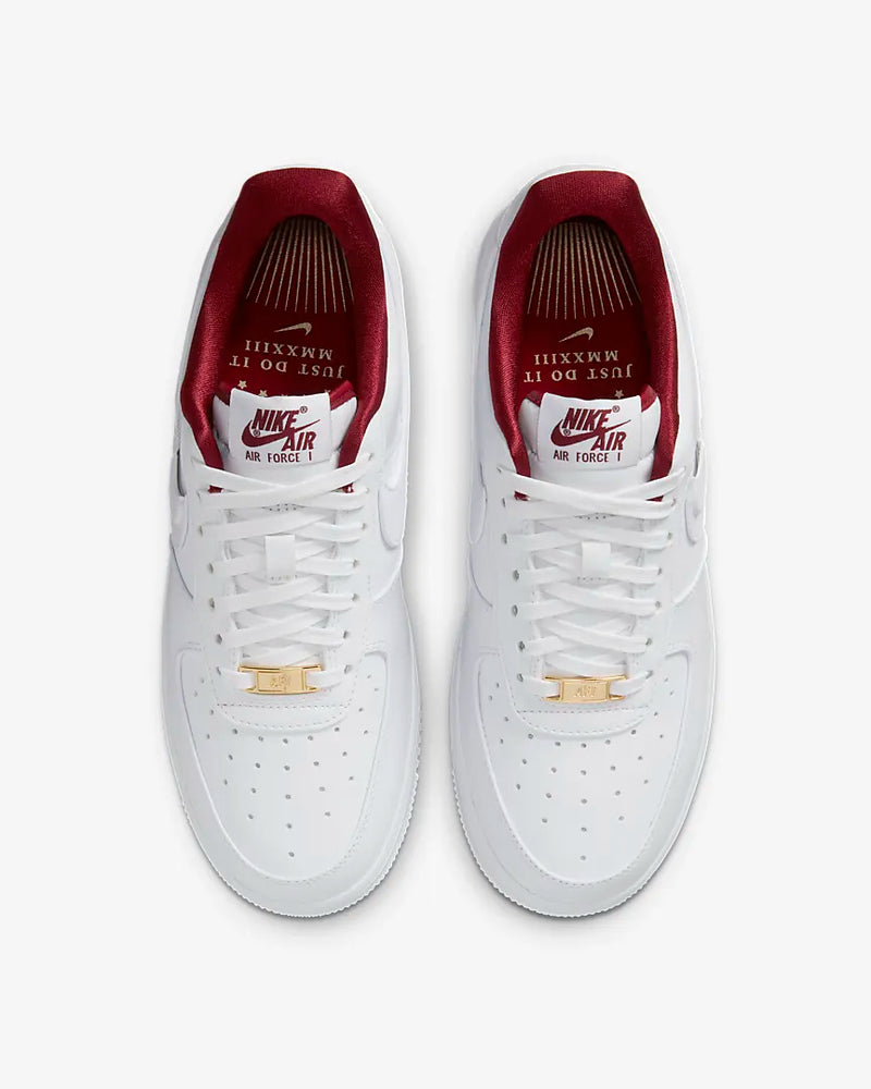 Giày Nike Nữ Air Force 1 '07 SE DV7584-100