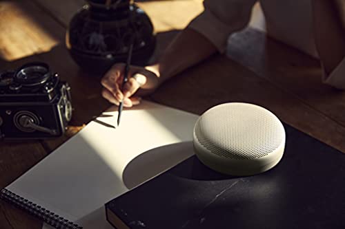 Bang & Olufsen Loa Bang & Olufsen loa Bluetooth không dây Beosound A1 BlackAntracite thế hệ thứ 2 Tương thích với Amazon Alexa